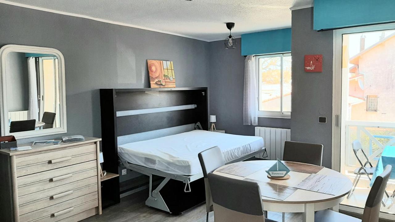 Le Petit Bleu De Didonne 28M2 150 M De La Plage Avec Balcon Saint-Georges-de-Didonne Eksteriør billede